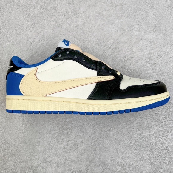 Travis Scott X Air Jordan 1 Low Fragment Design
